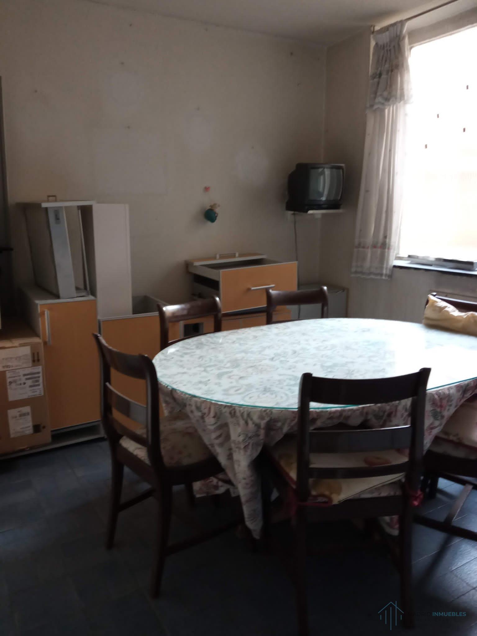 For sale of flat in Madrid