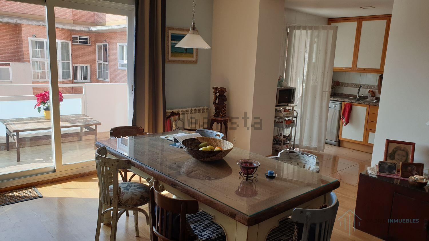 For sale of penthouse in Pozuelo de Alarcón