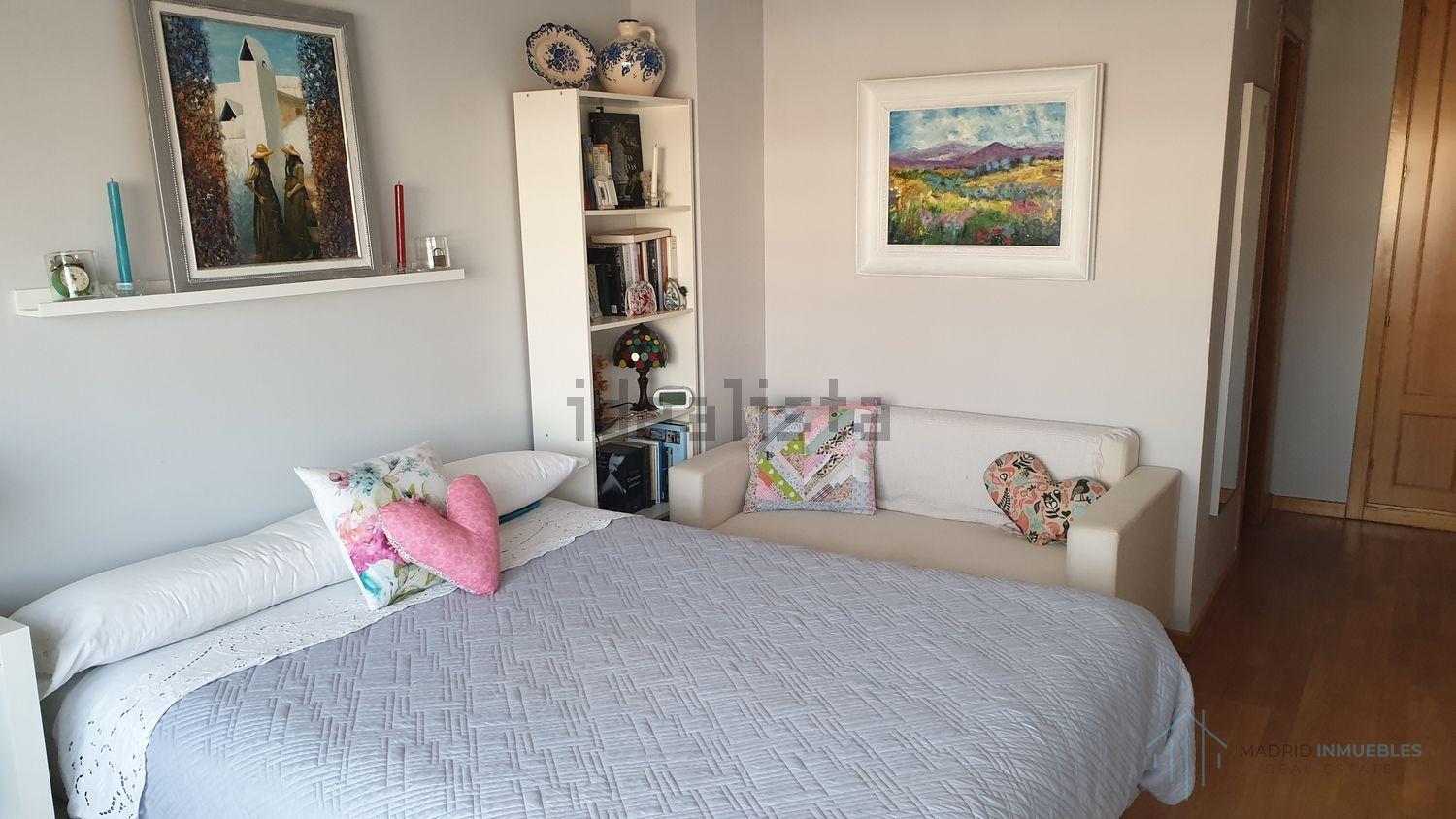 For sale of penthouse in Pozuelo de Alarcón