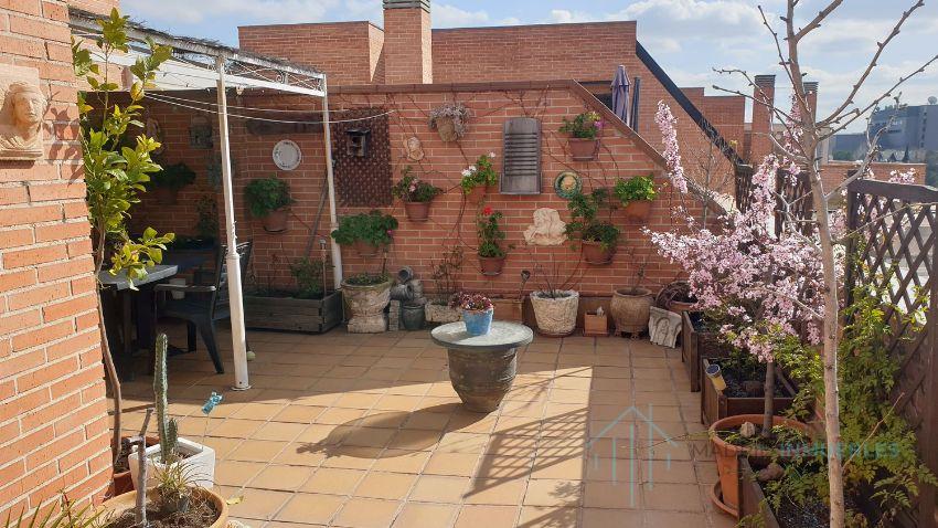 For sale of penthouse in Pozuelo de Alarcón