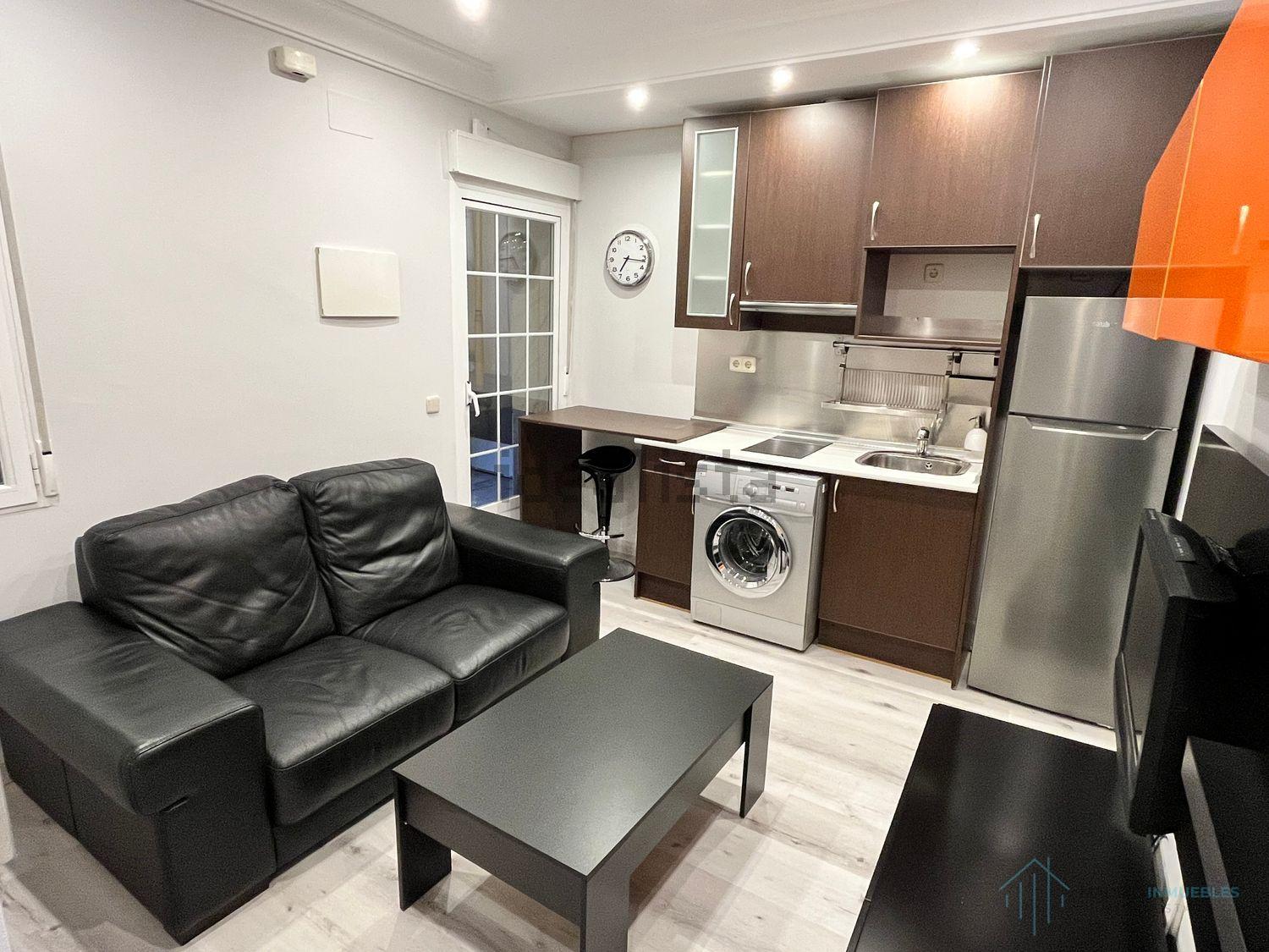 For sale of apartment in Madrid