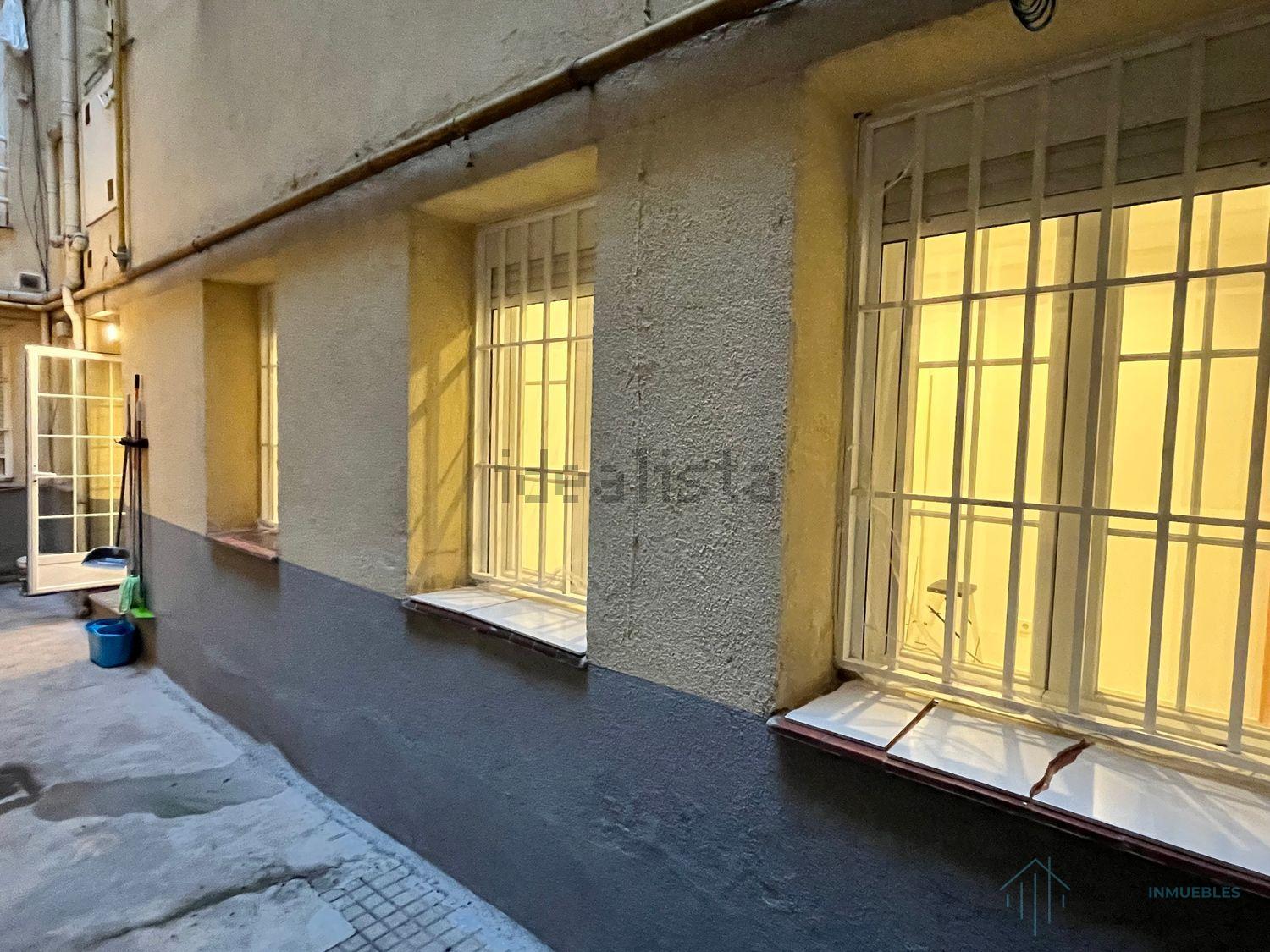 For sale of apartment in Madrid