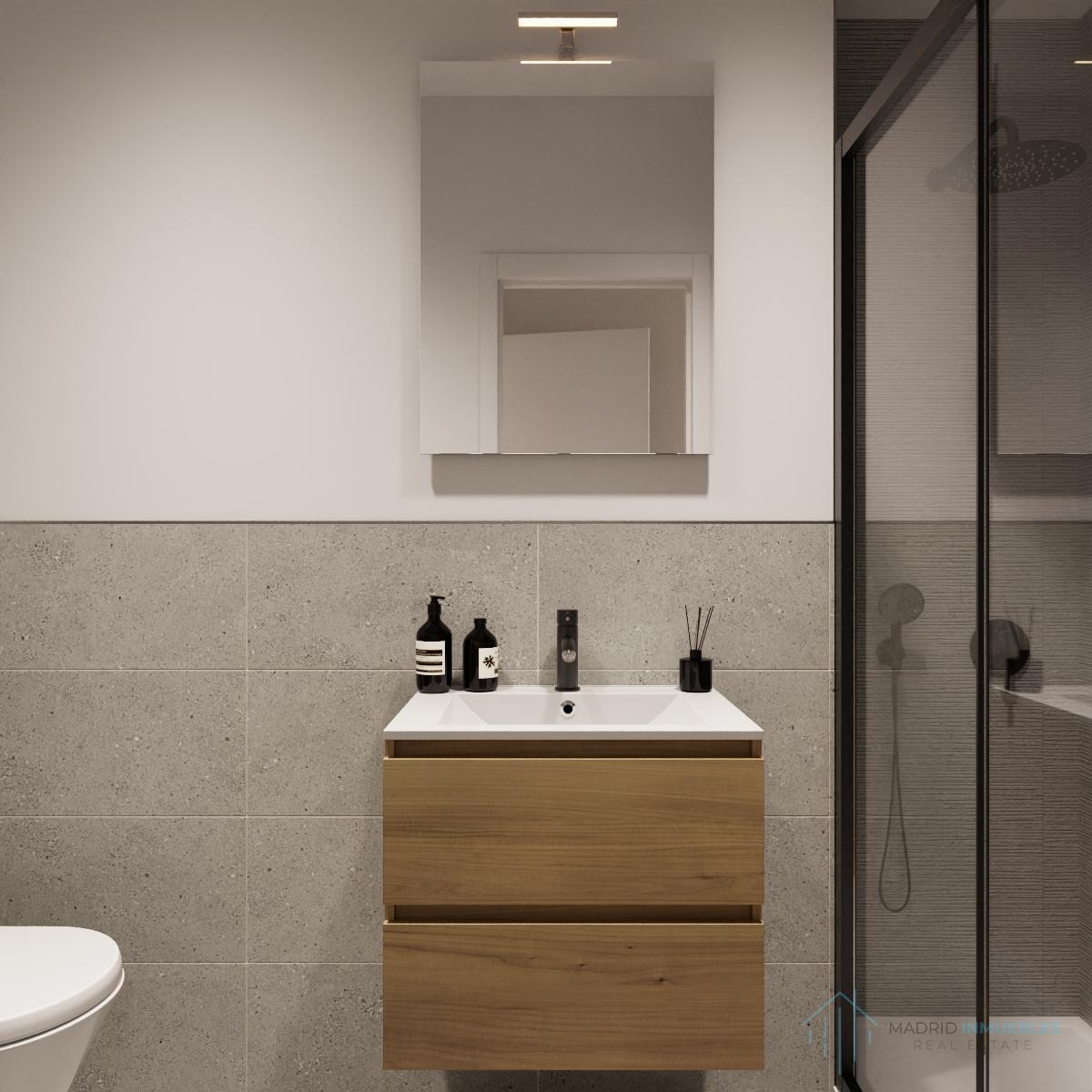For sale of flat in Madrid