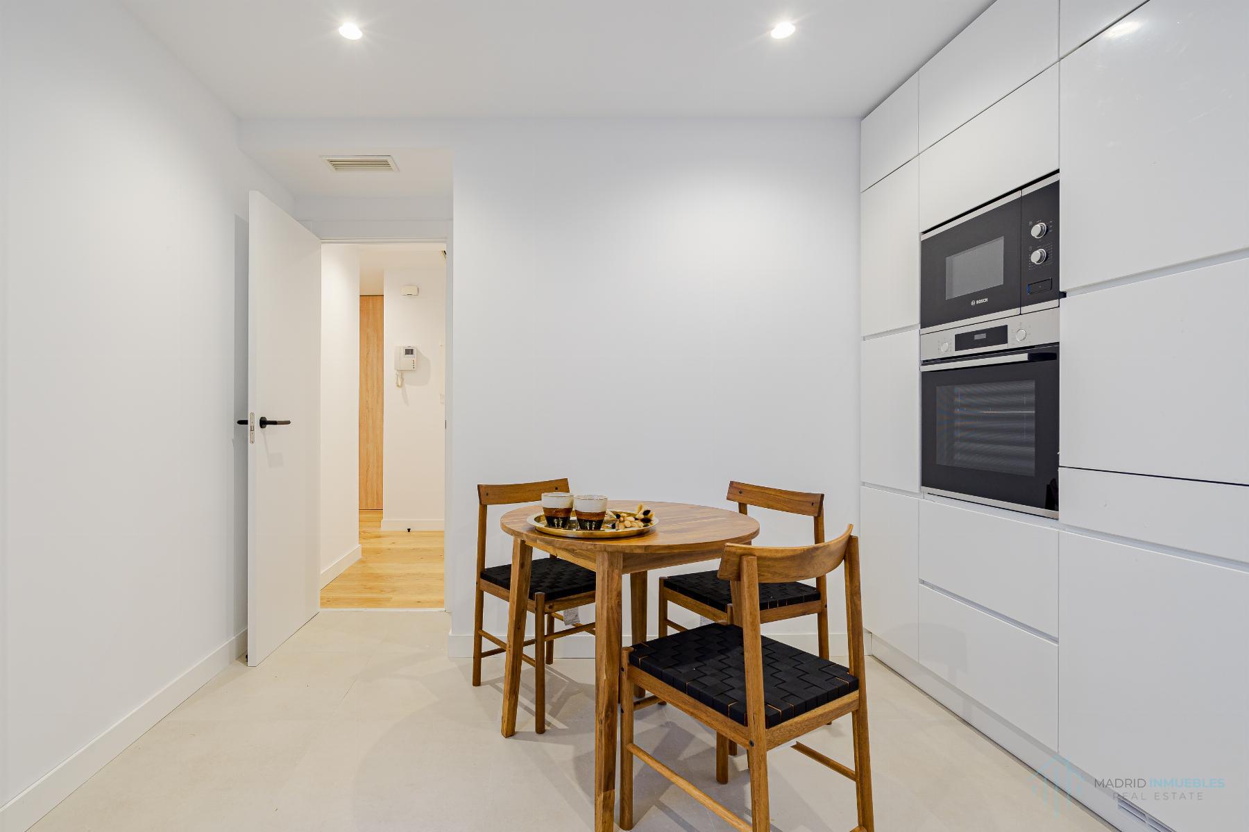 For sale of flat in Madrid
