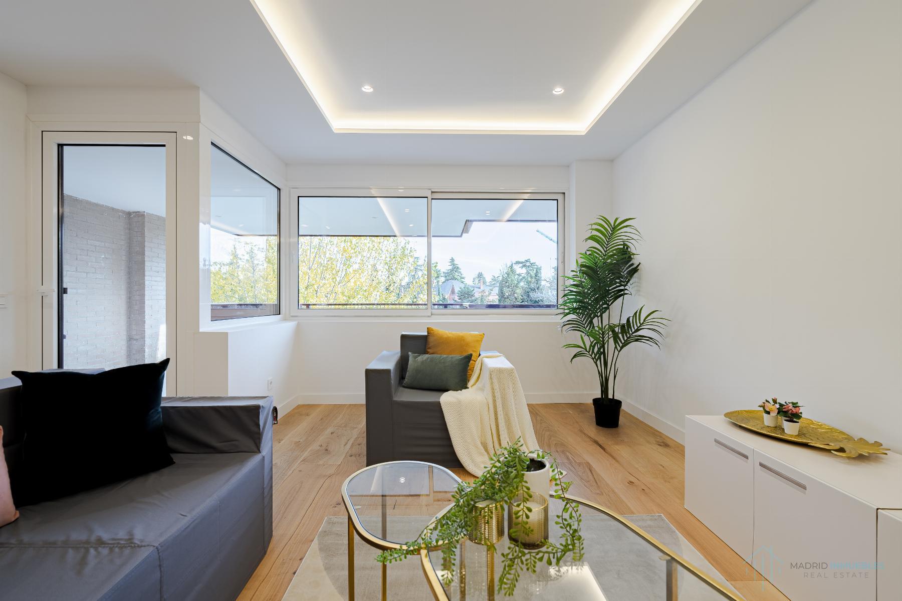 For sale of flat in Madrid