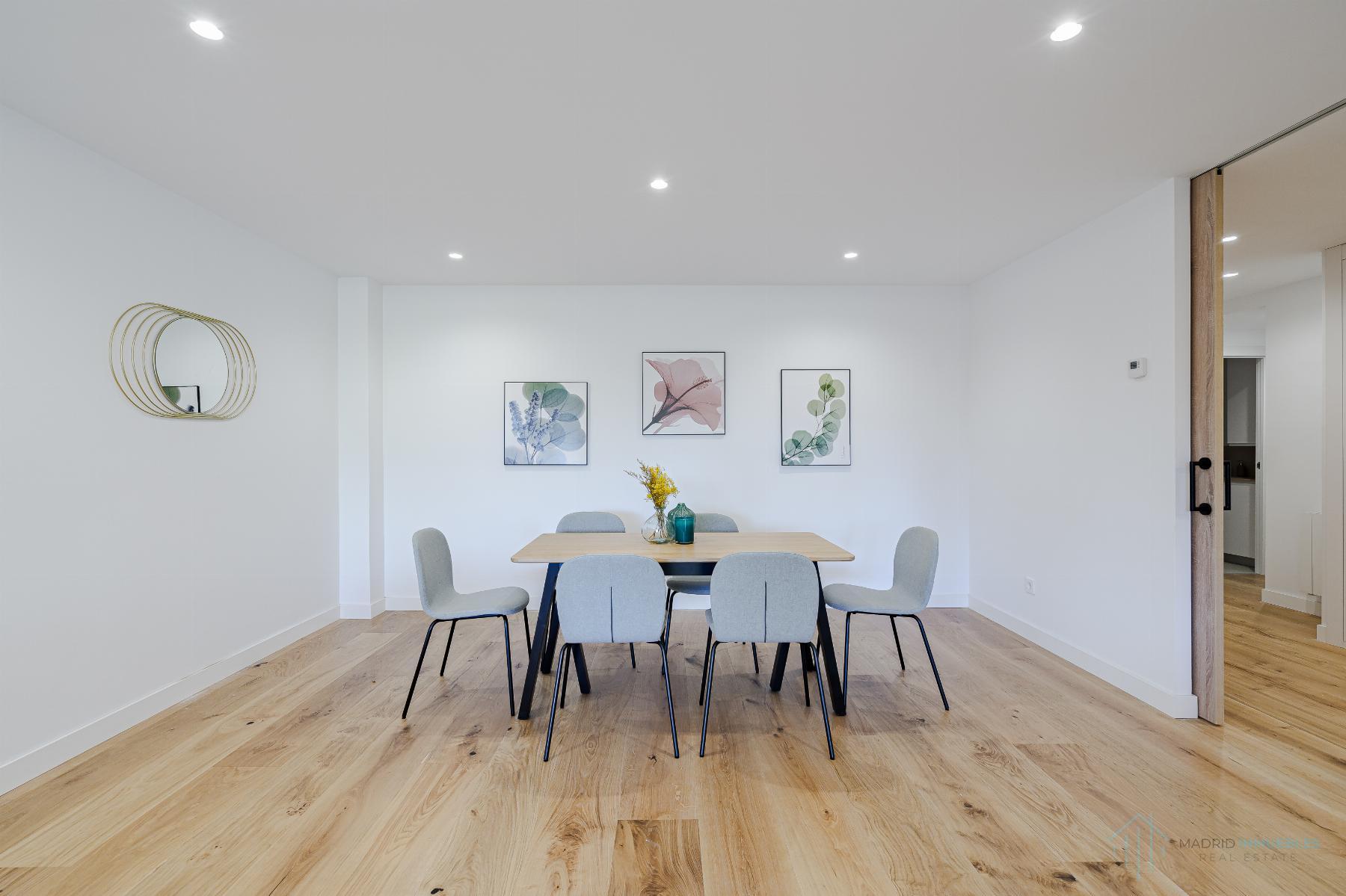 For sale of flat in Madrid