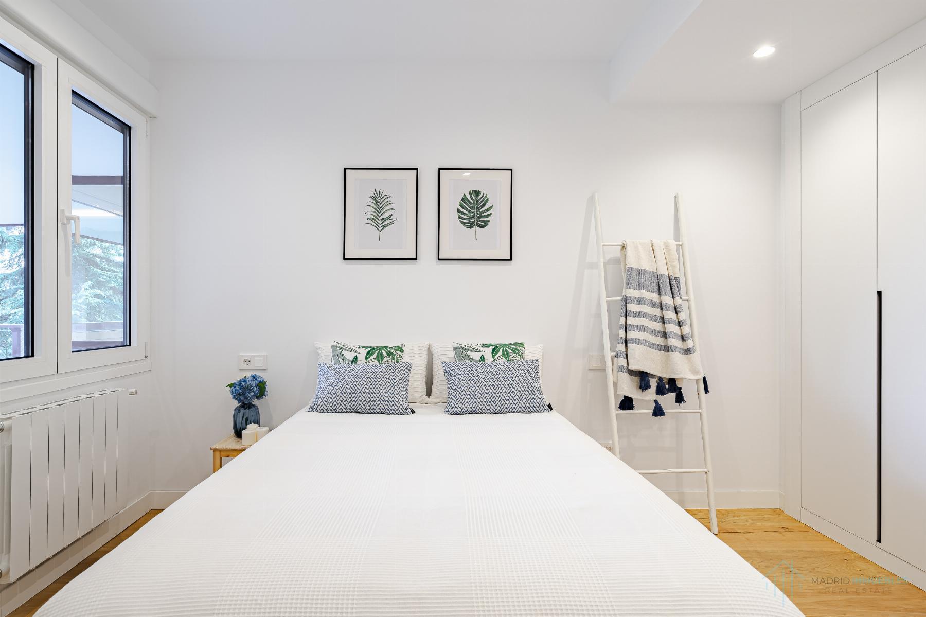 For sale of flat in Madrid