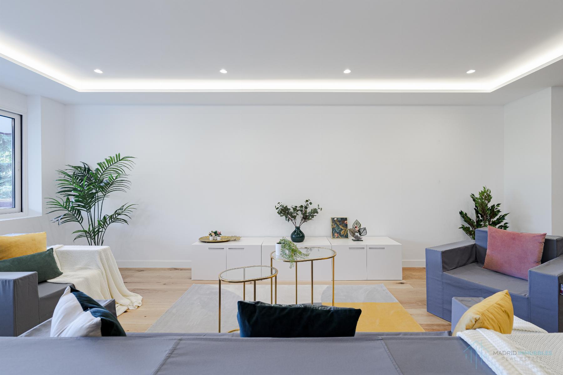 For sale of flat in Madrid