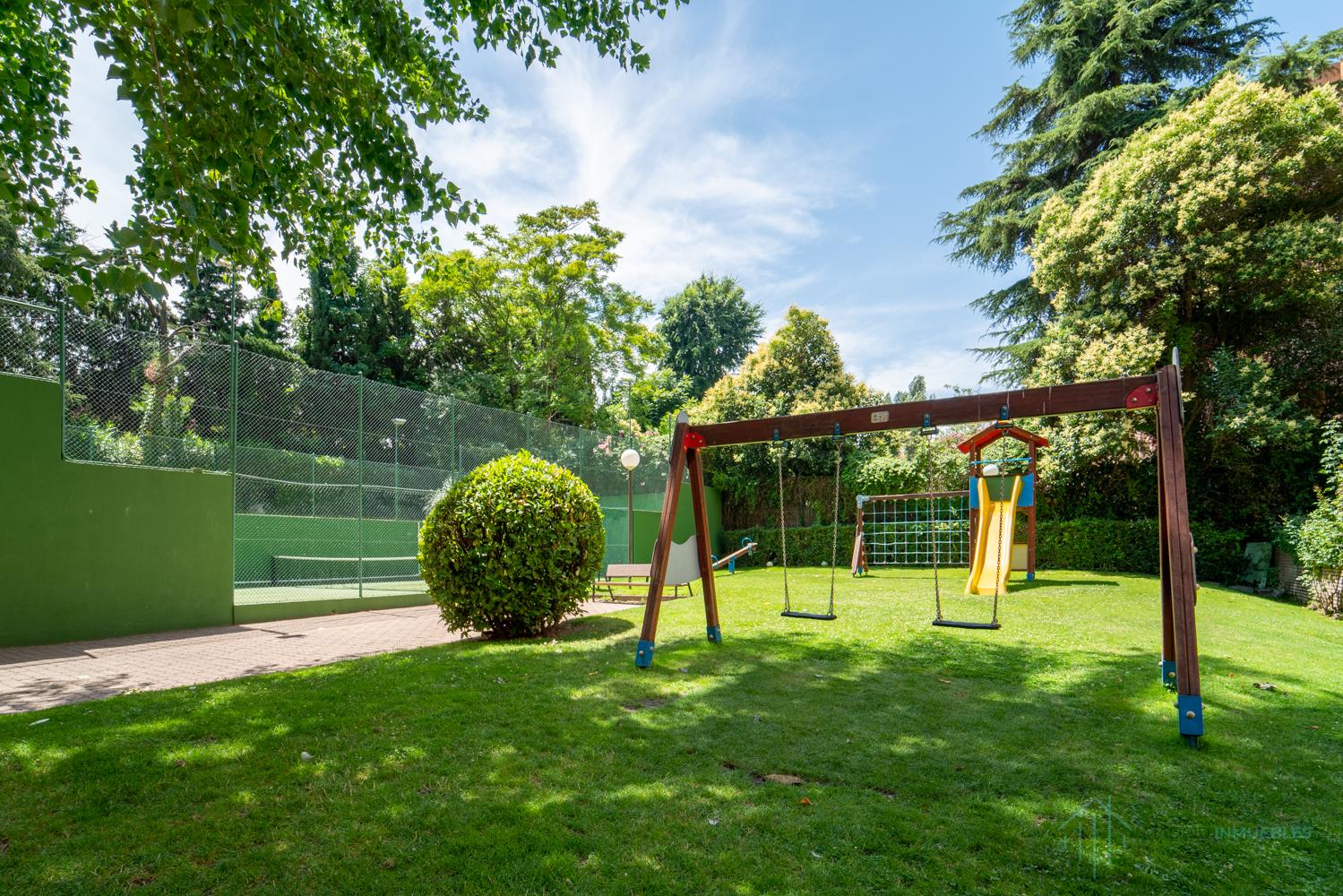 For sale of flat in Madrid