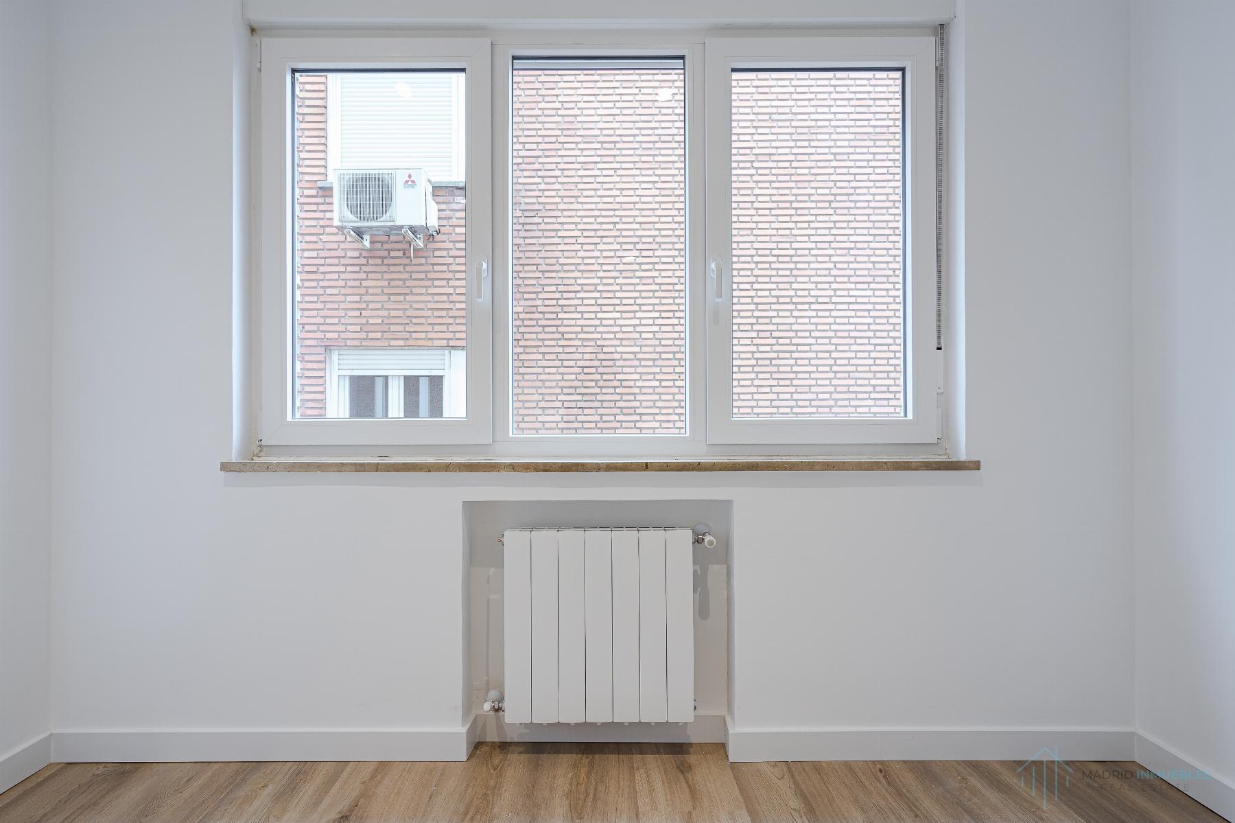 For sale of flat in Madrid