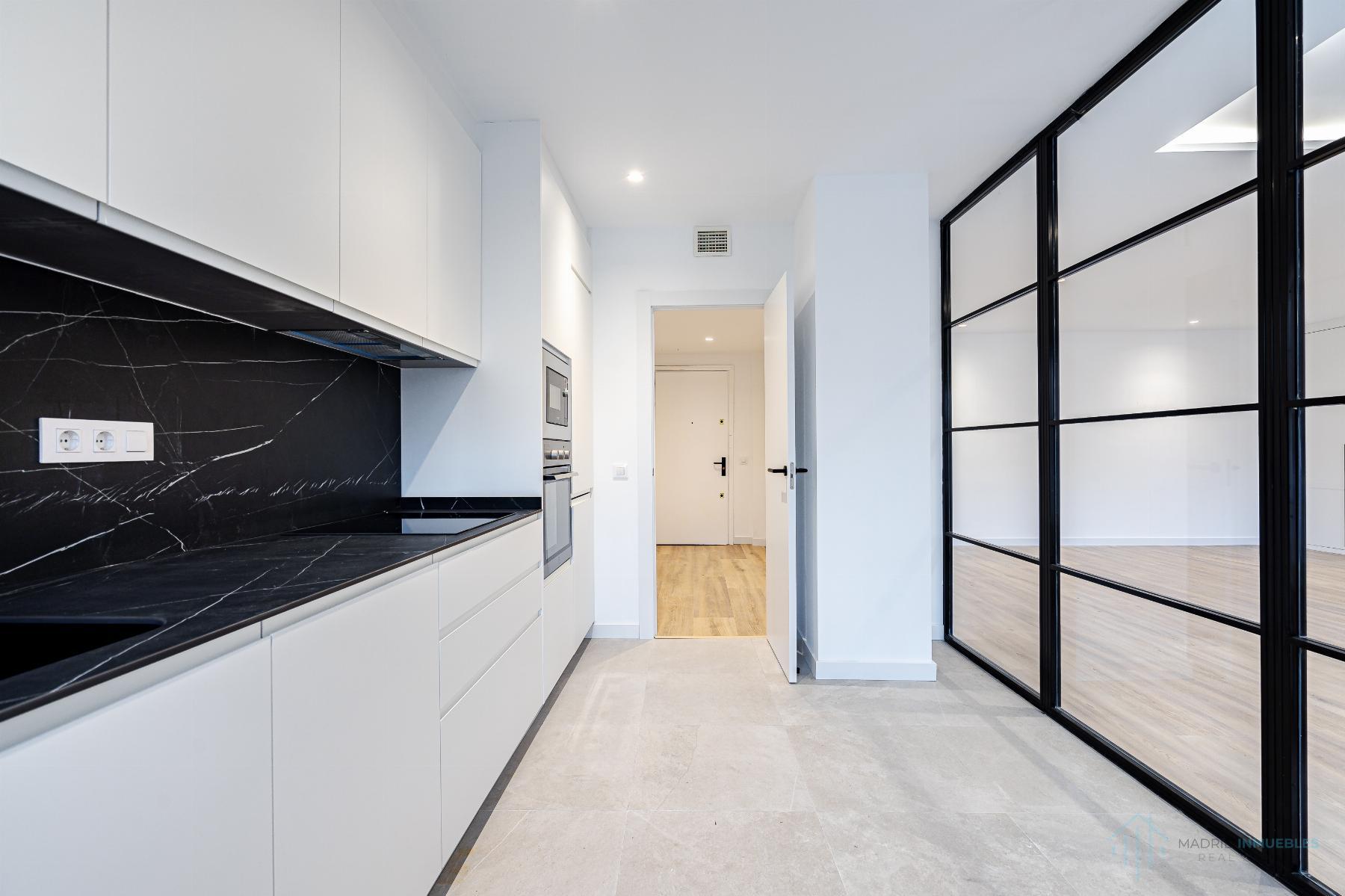 For sale of flat in Madrid
