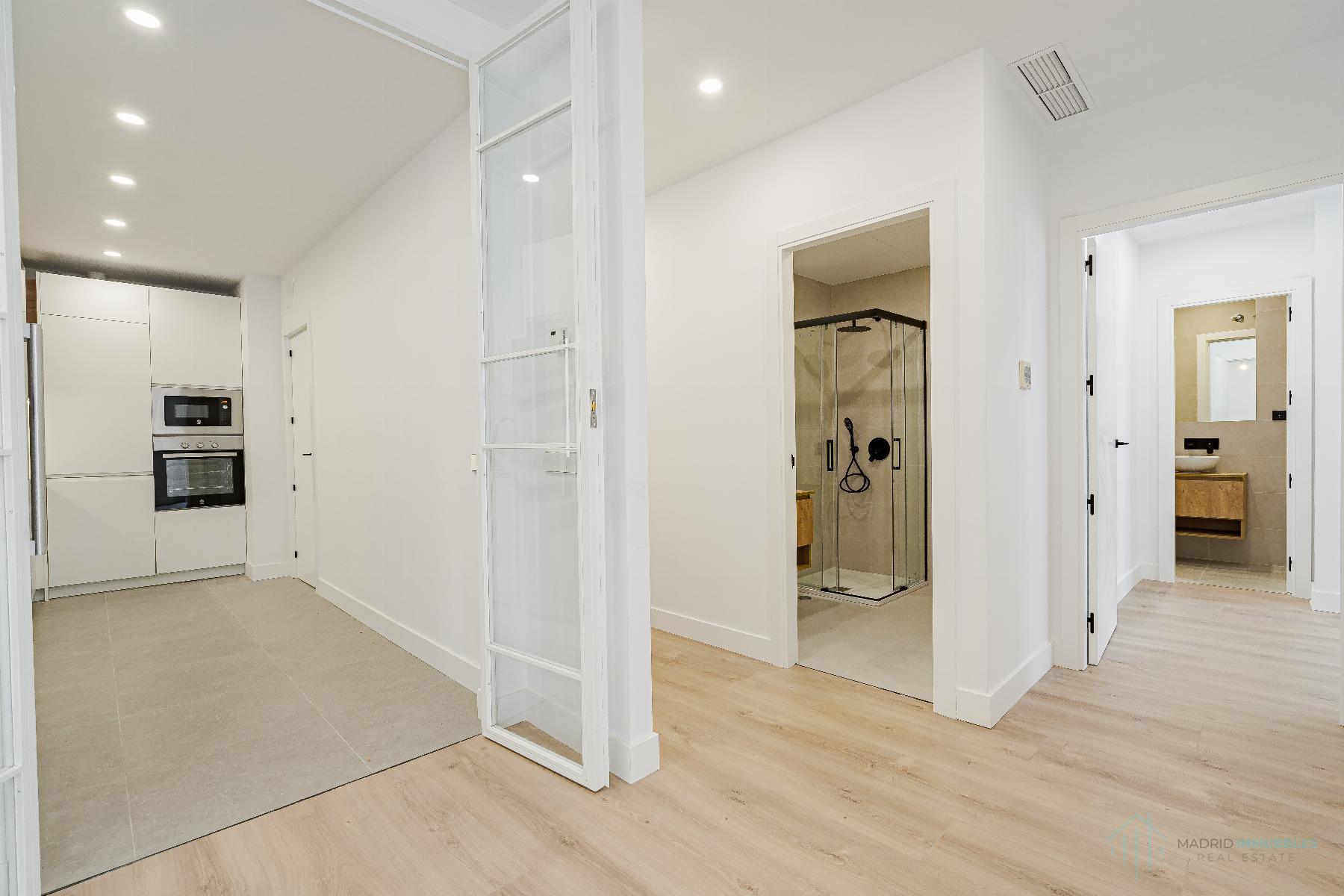 For sale of flat in Madrid