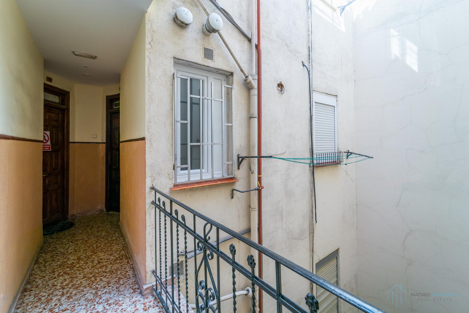 For sale of apartment in Madrid