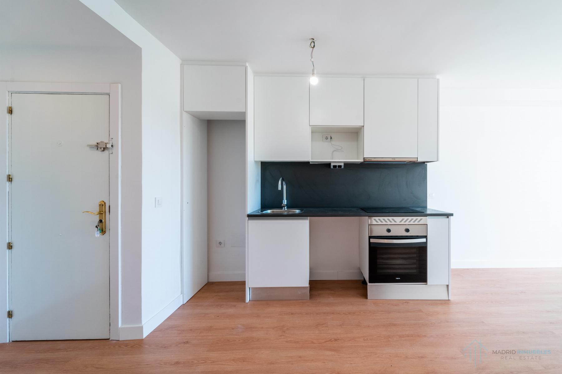 For sale of flat in Madrid