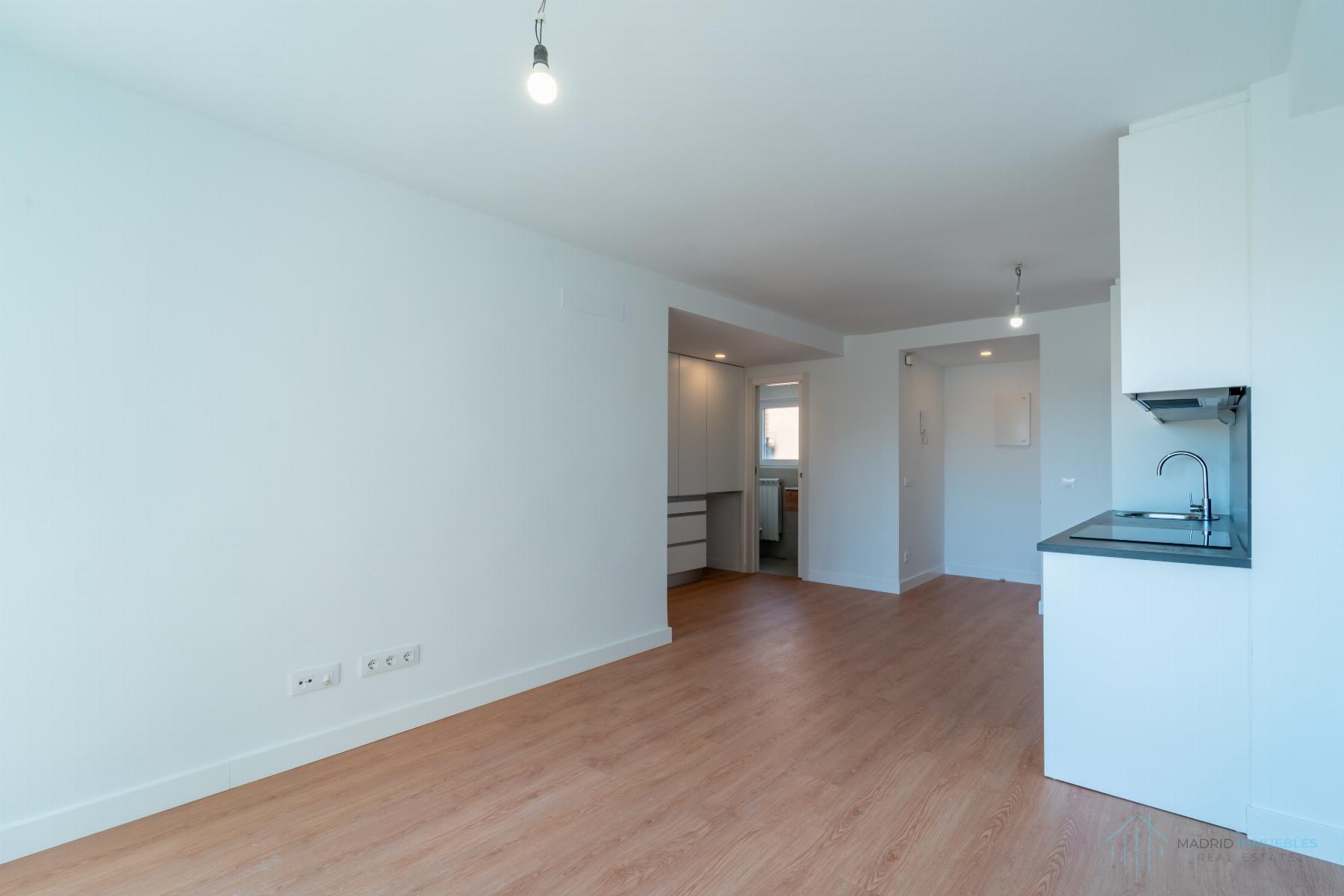 For sale of flat in Madrid