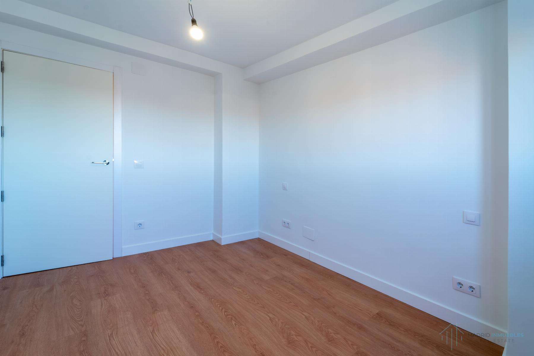 For sale of flat in Madrid