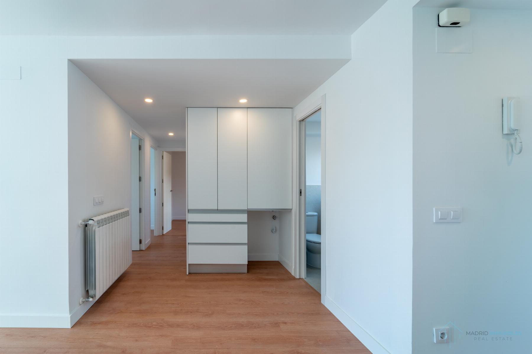 For sale of flat in Madrid
