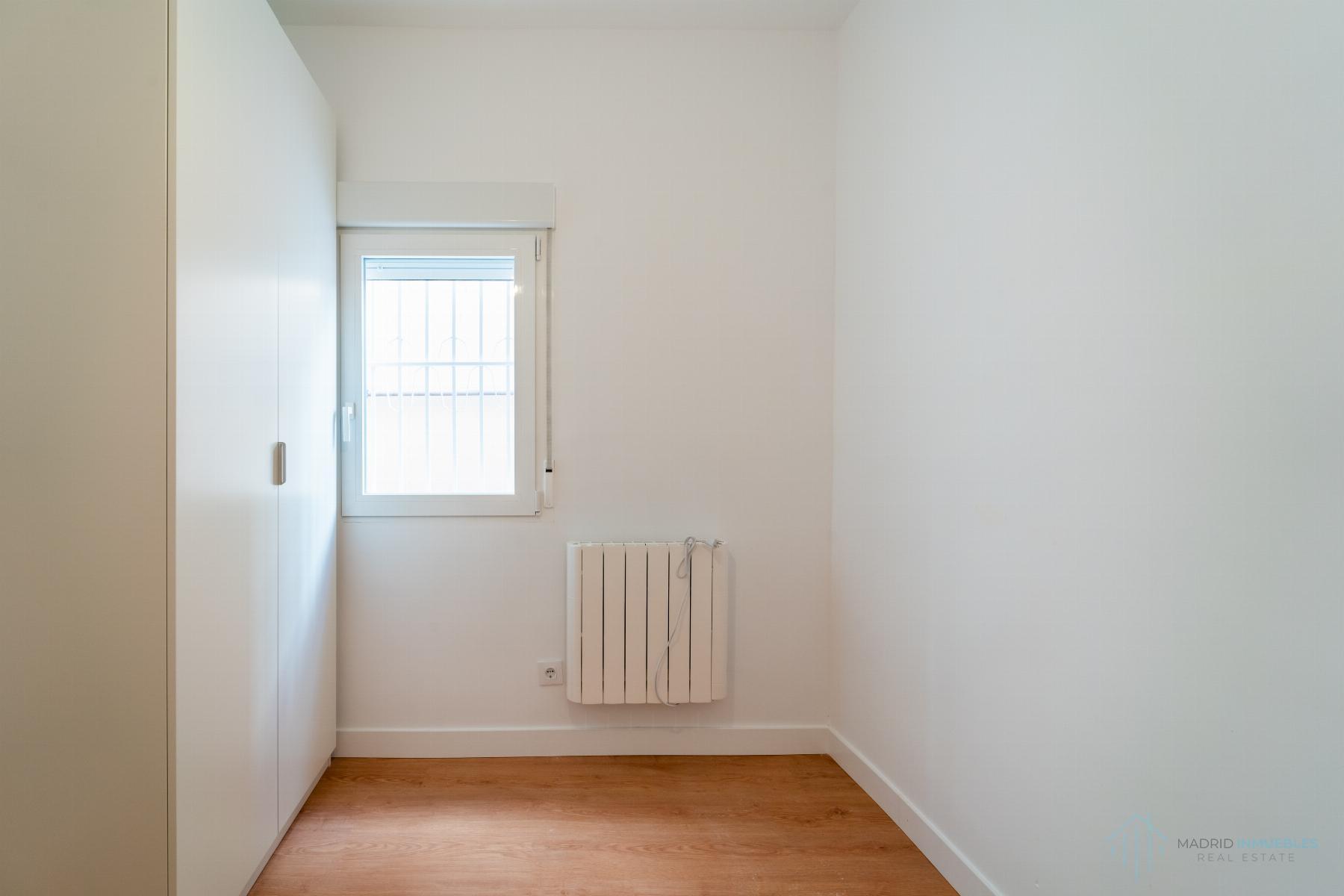For sale of flat in Madrid
