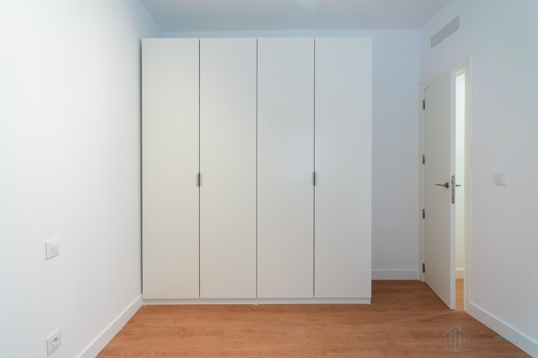 For sale of flat in Madrid