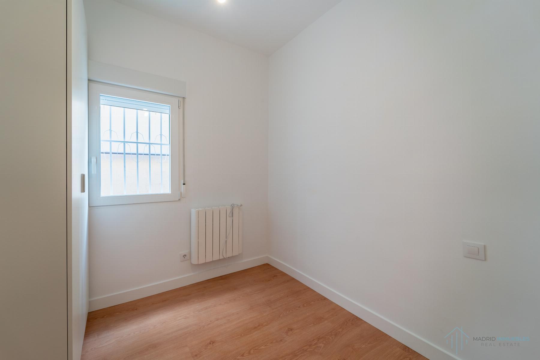 For sale of flat in Madrid
