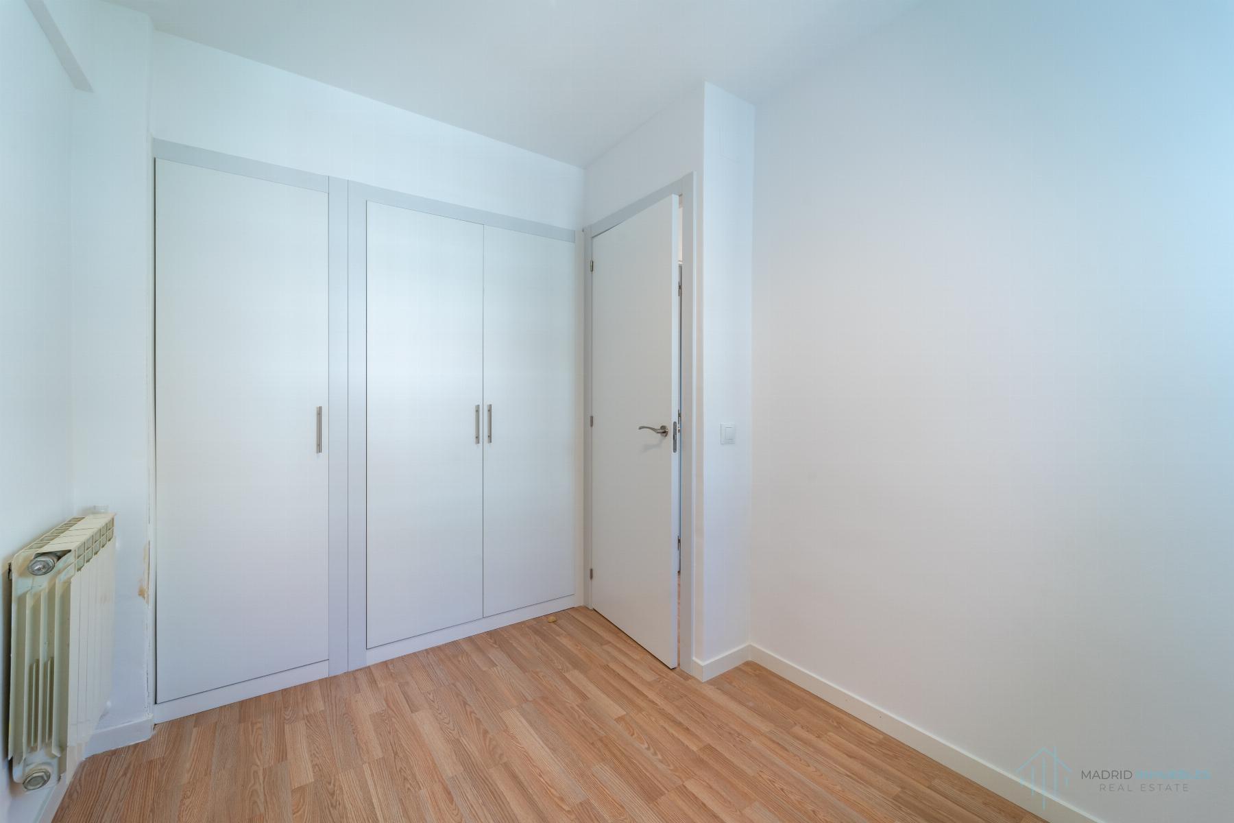 For sale of flat in Madrid