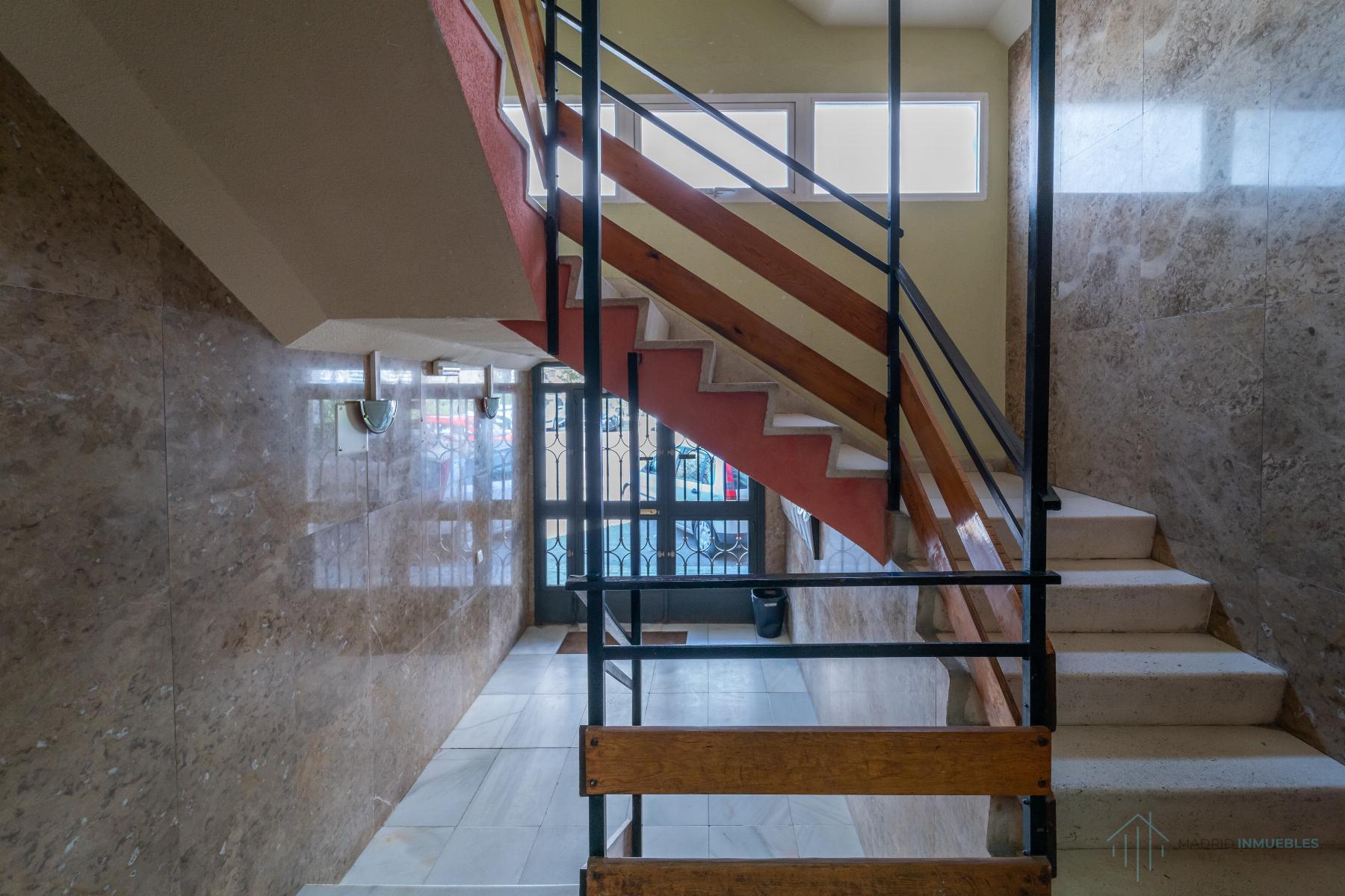 For sale of flat in Madrid