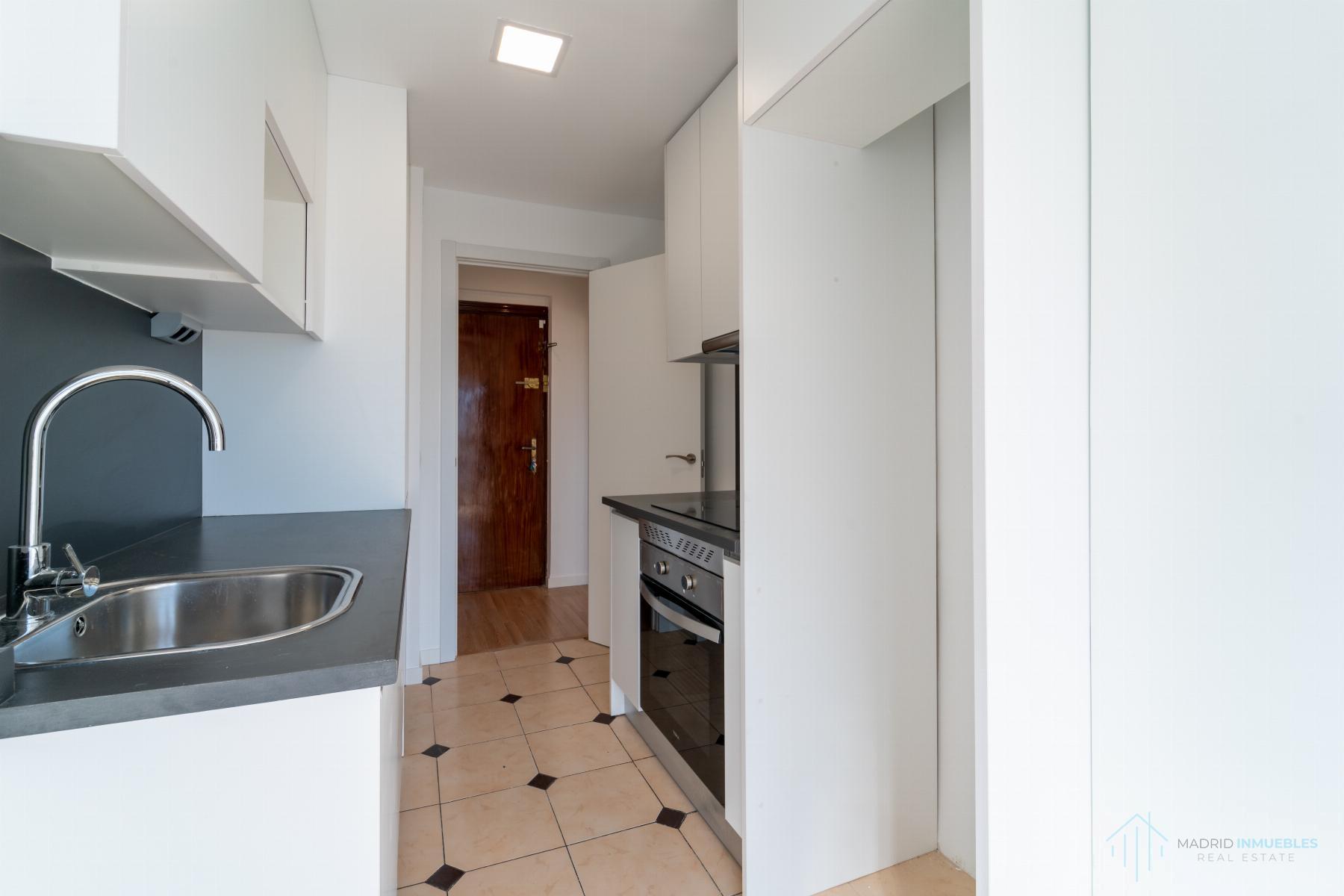For sale of flat in Madrid