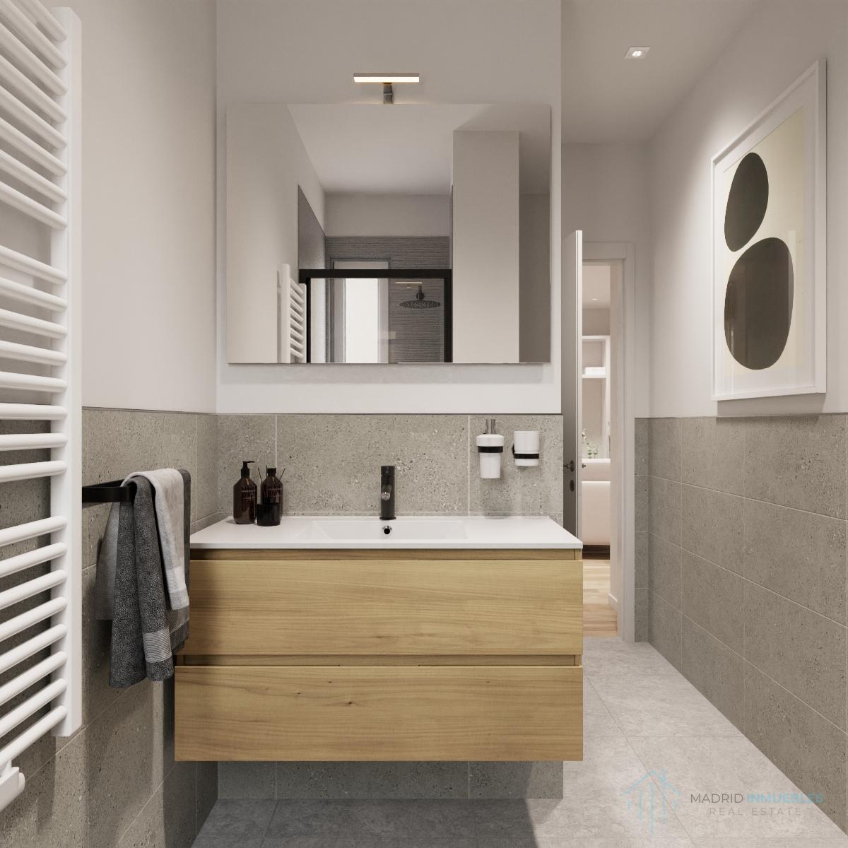 For sale of flat in Madrid