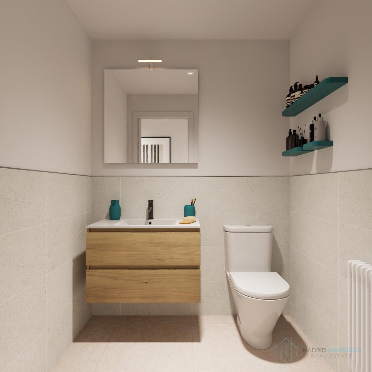 For sale of flat in Madrid