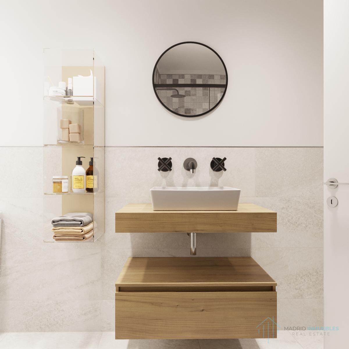 For sale of flat in Madrid