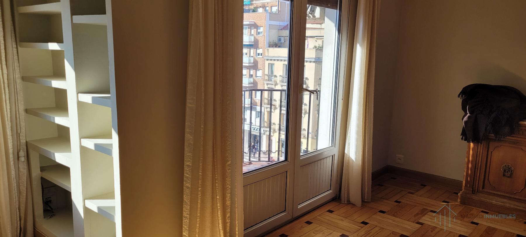 For rent of flat in Madrid