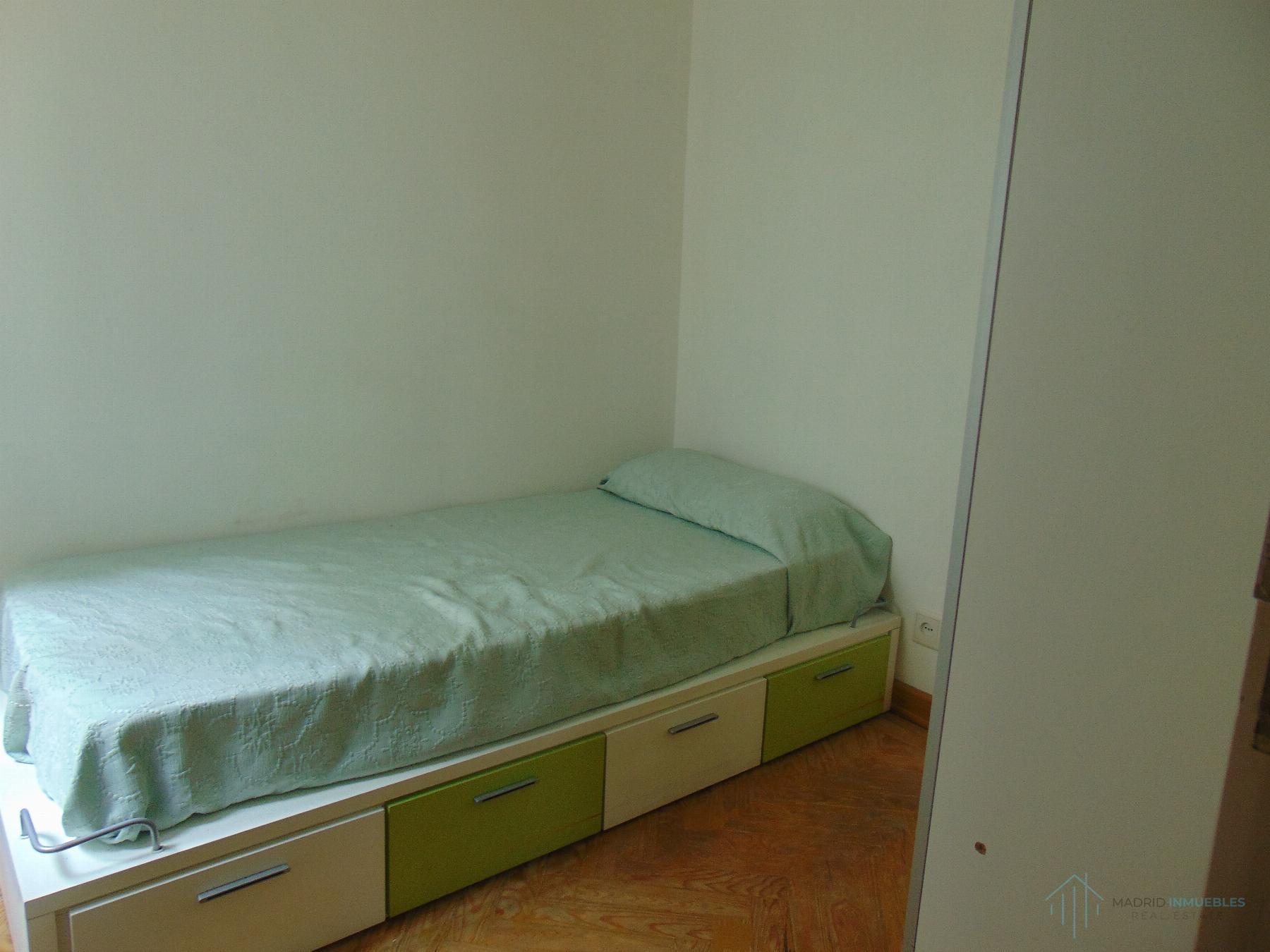 For rent of flat in Madrid