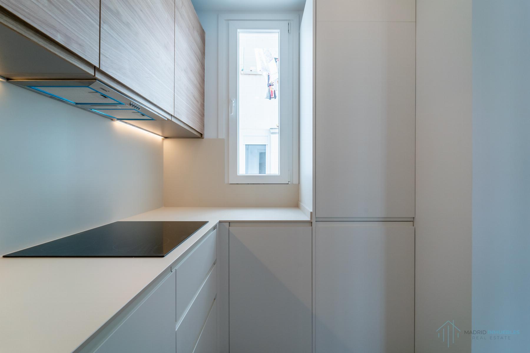 For sale of flat in Madrid