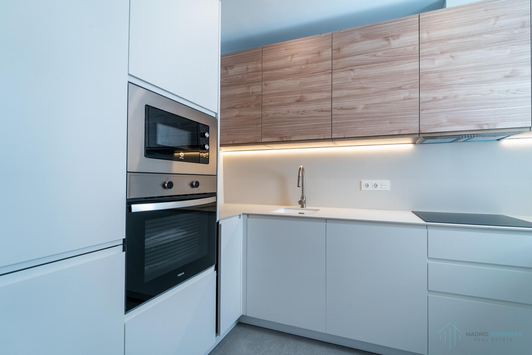 For sale of flat in Madrid