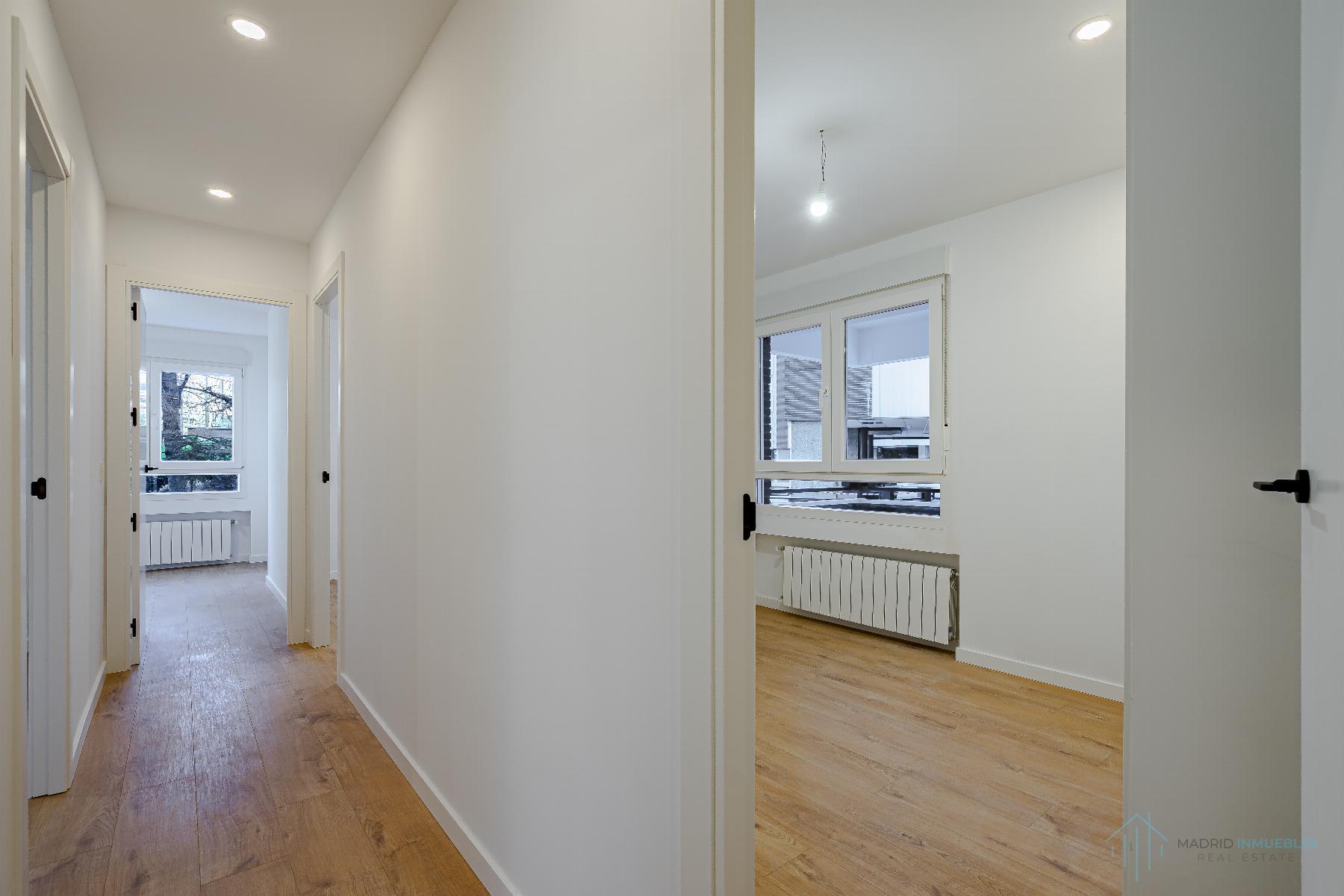 For sale of flat in Madrid