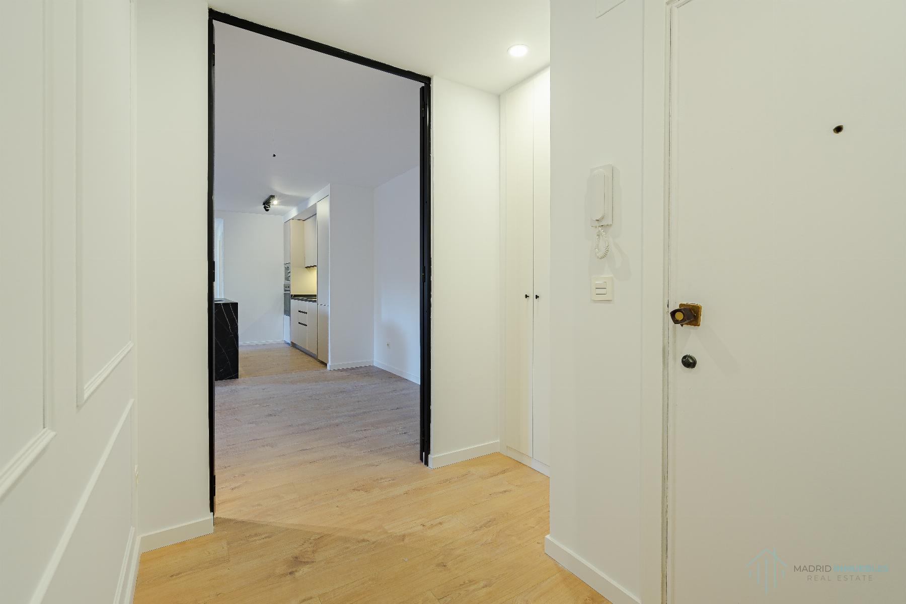 For sale of flat in Madrid