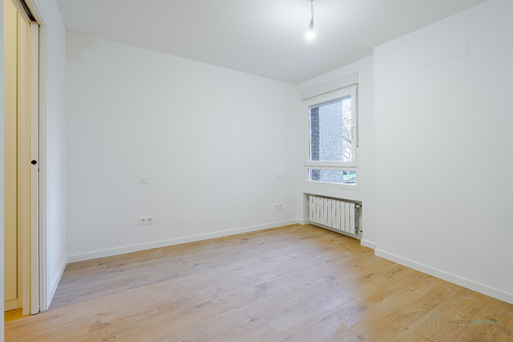 For sale of flat in Madrid