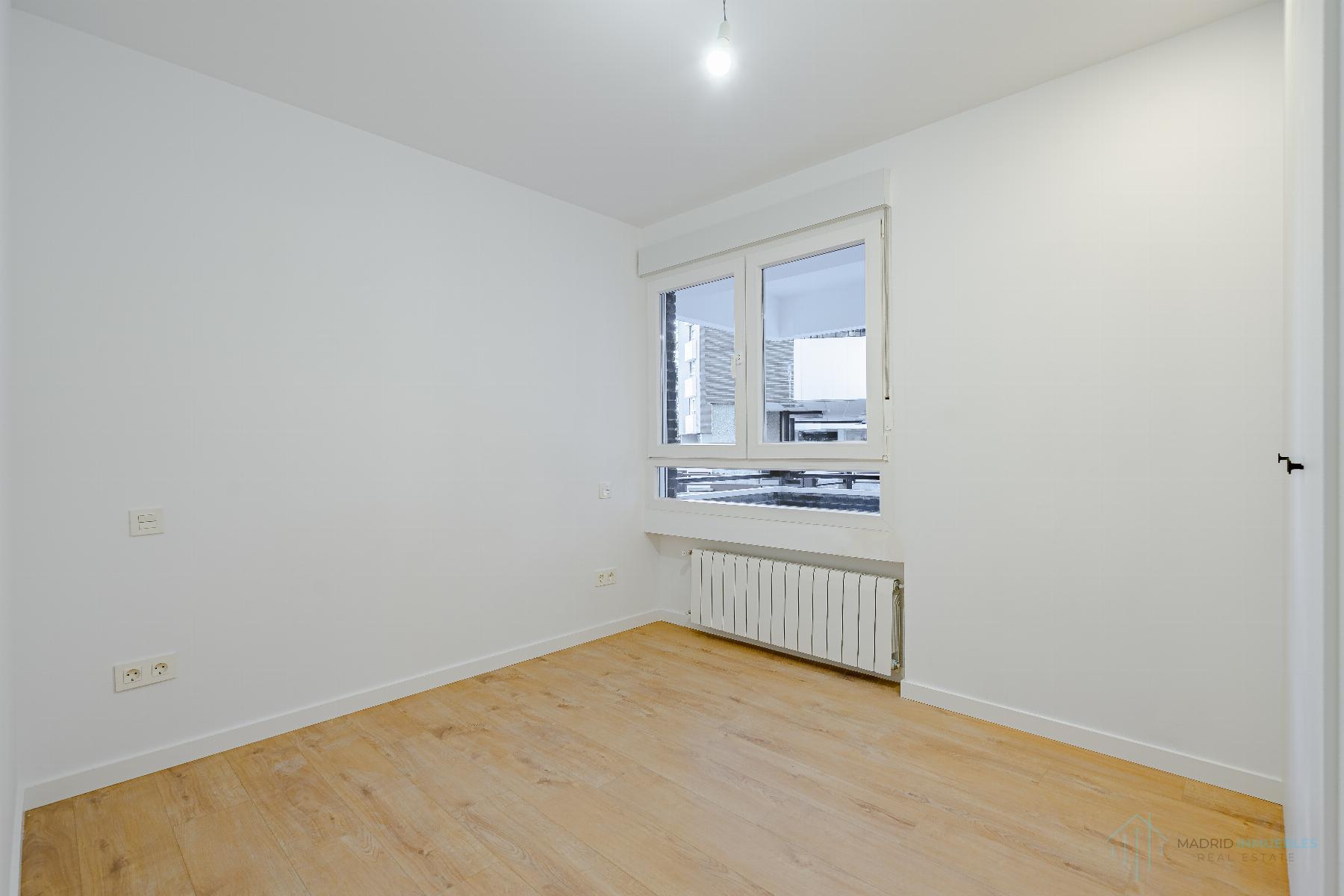 For sale of flat in Madrid