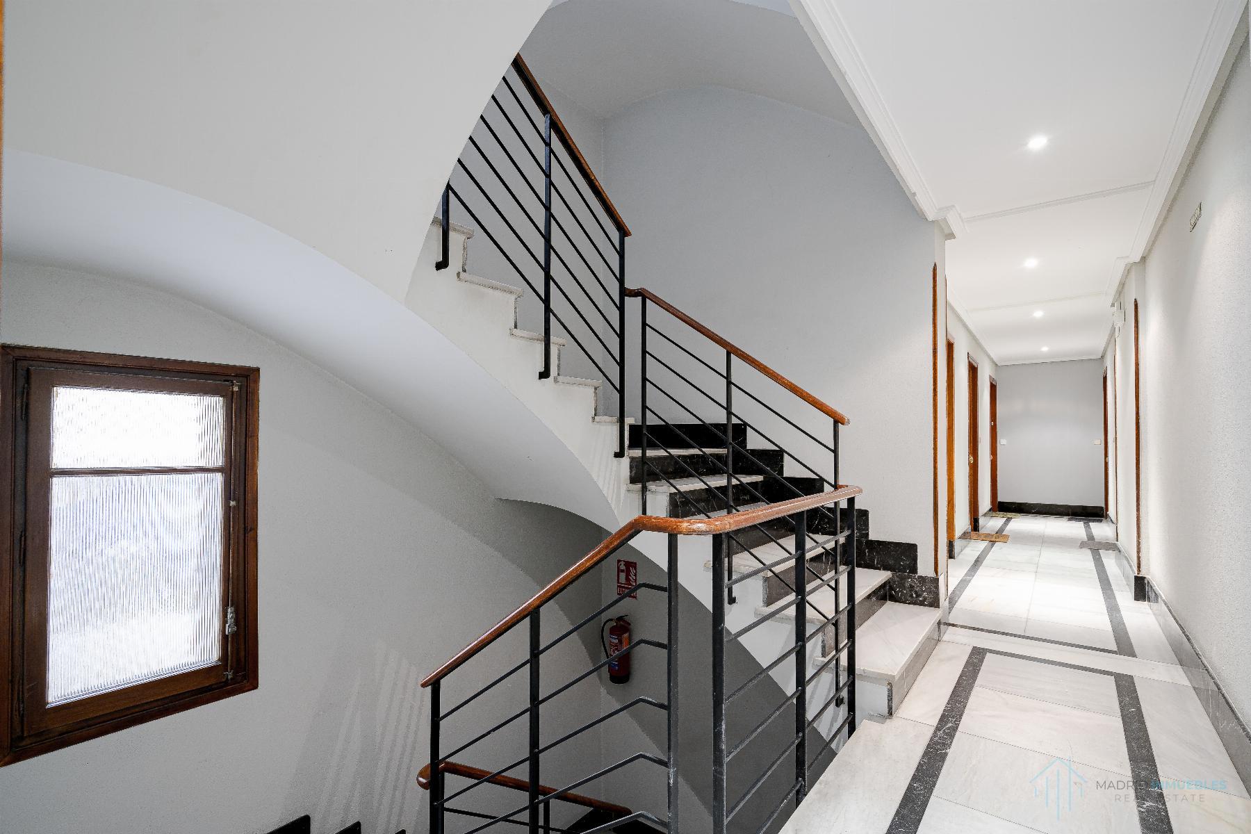 For sale of flat in Madrid