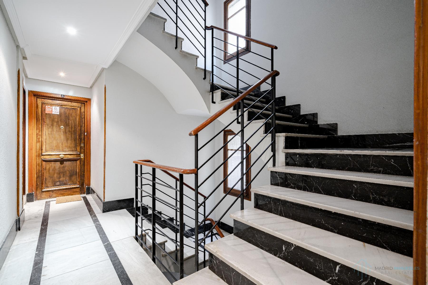 For sale of flat in Madrid