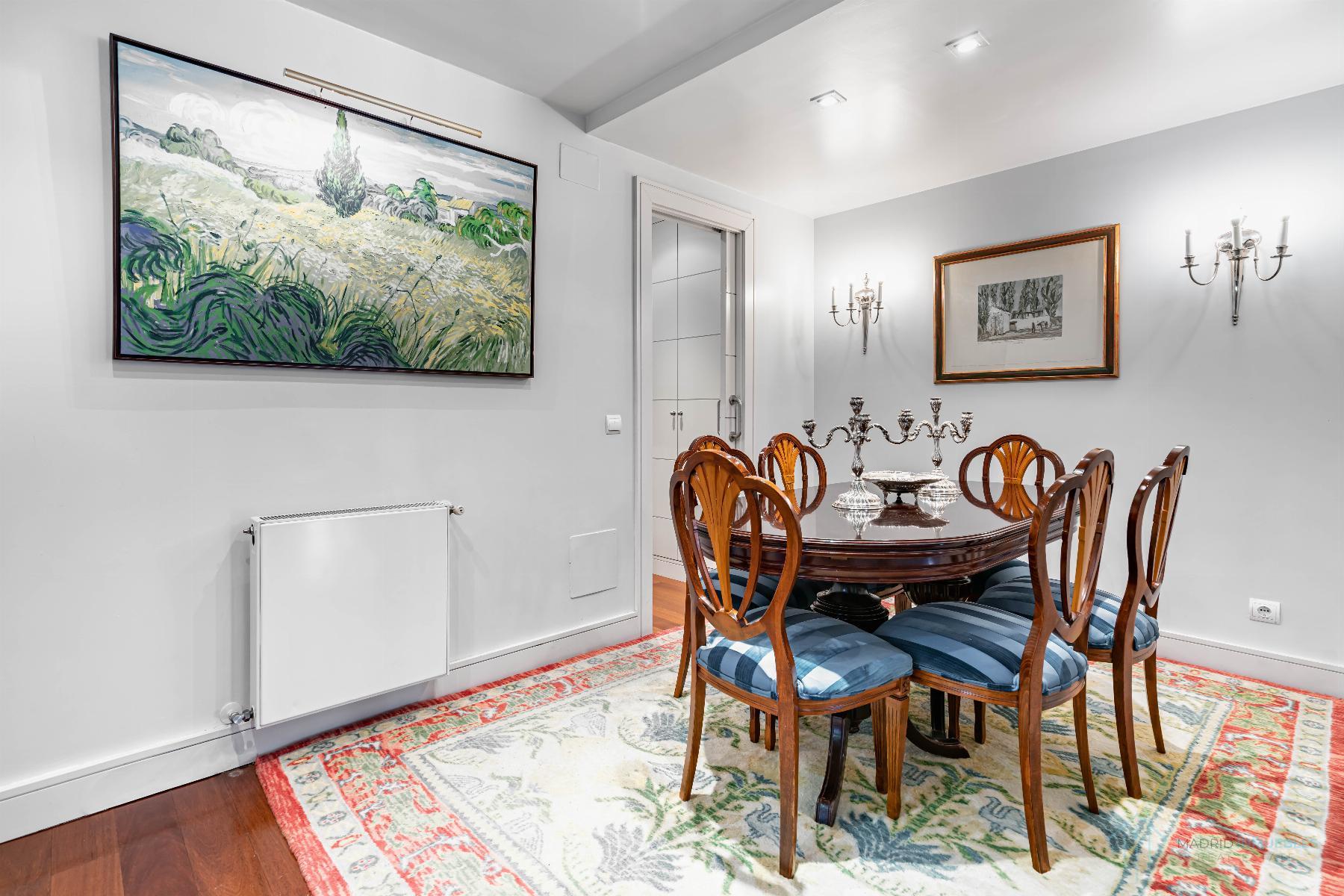 For sale of flat in Madrid