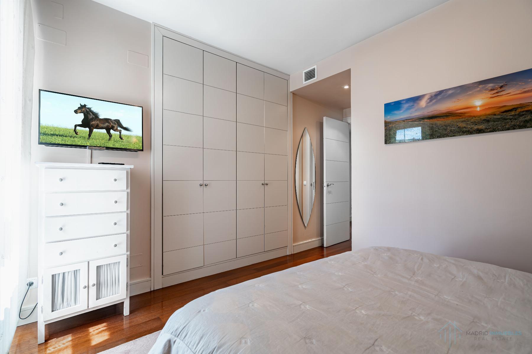 For sale of flat in Madrid