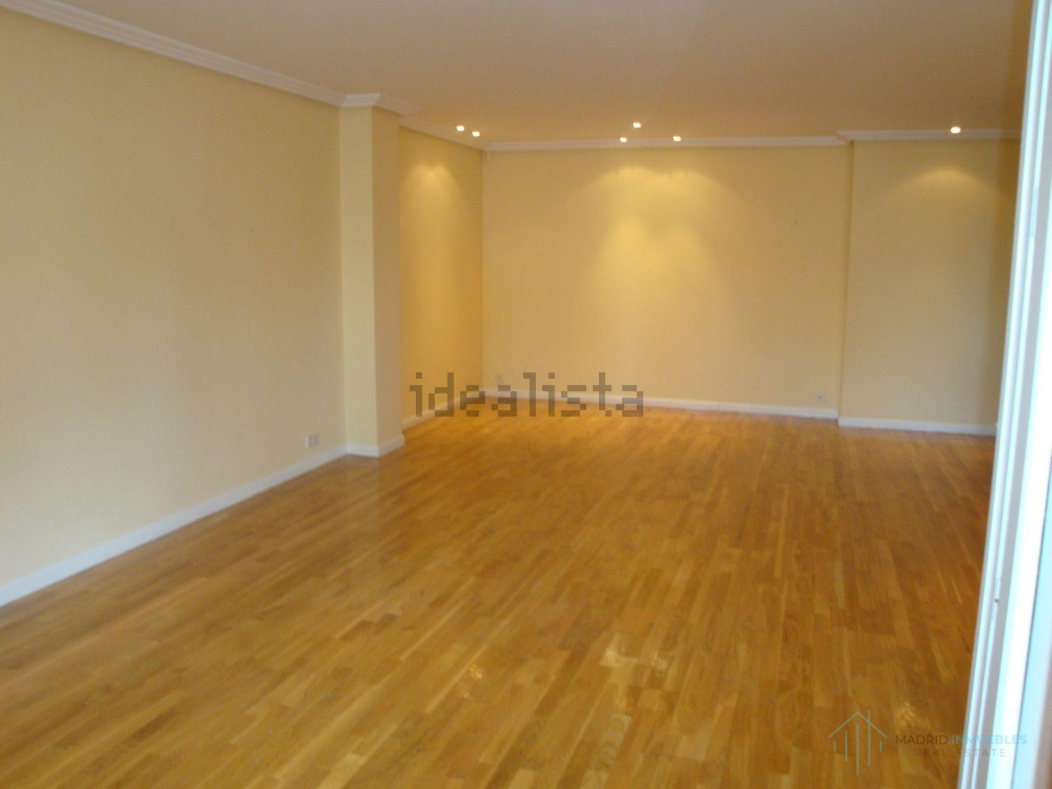 For rent of flat in Madrid