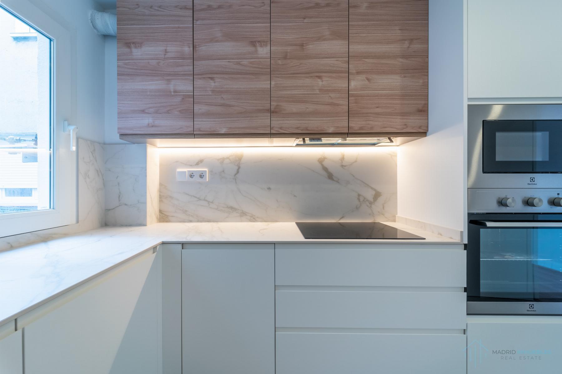 For sale of duplex in Madrid