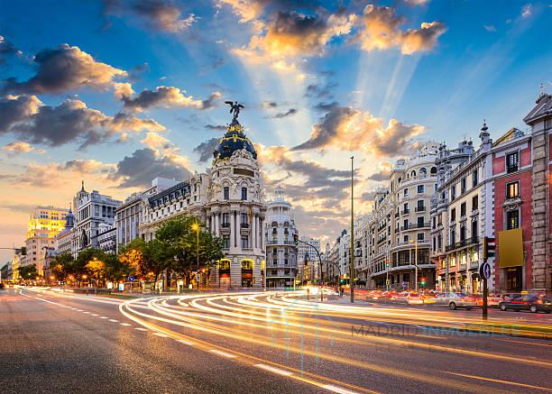 For sale of building in Madrid