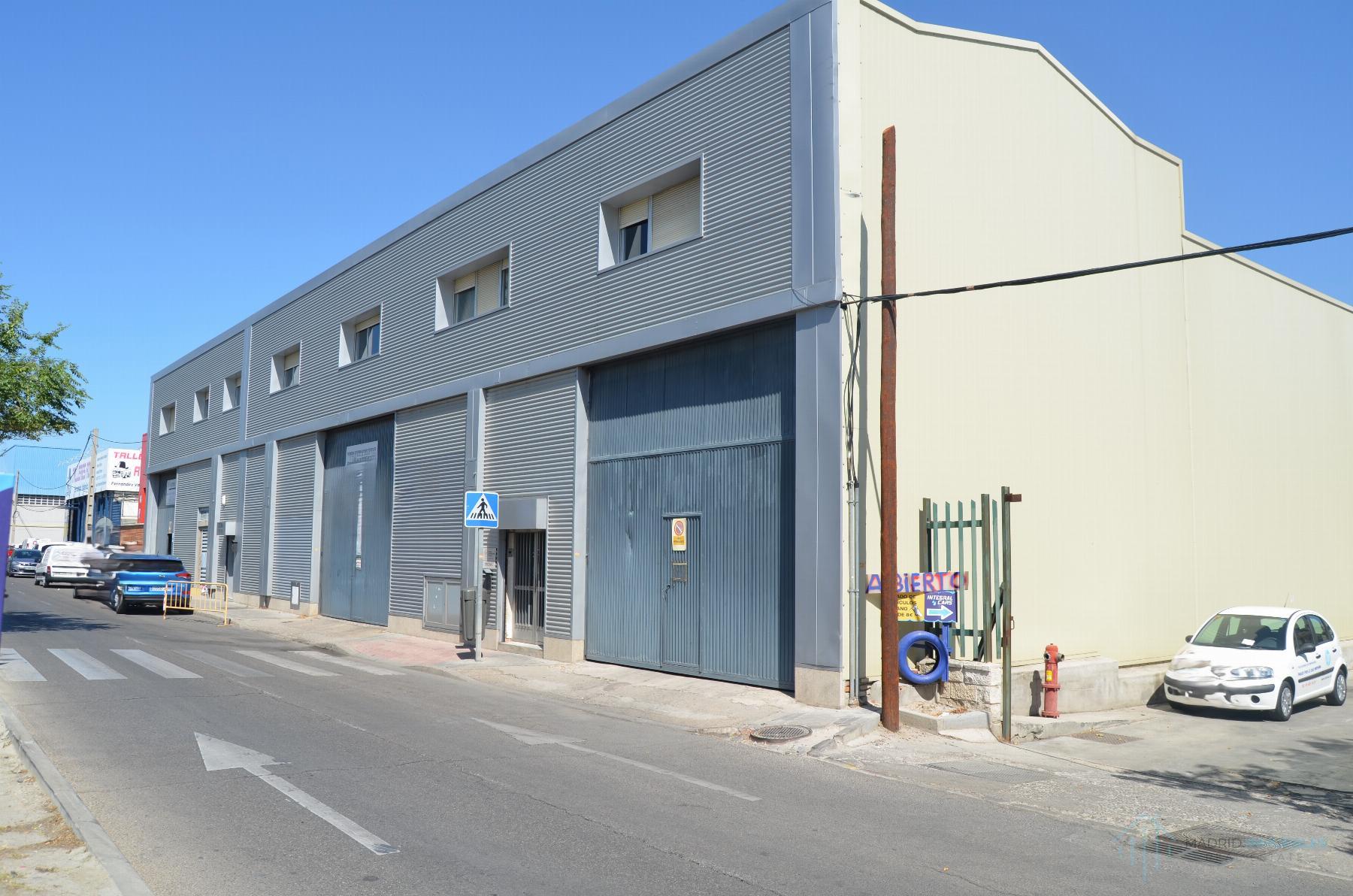 For sale of industrial plant/warehouse in Madrid