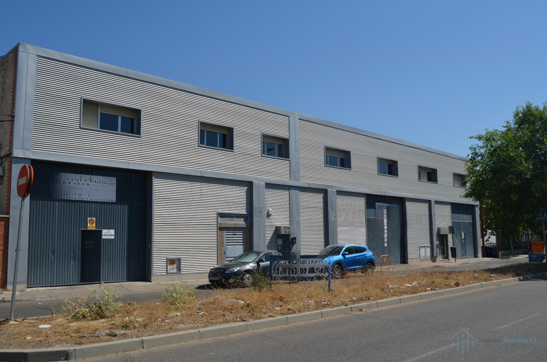For sale of industrial plant/warehouse in Madrid