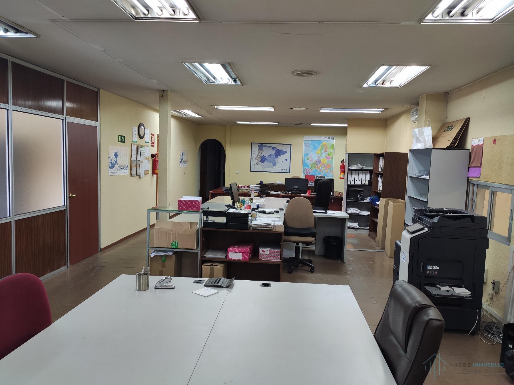 For sale of industrial plant/warehouse in Madrid
