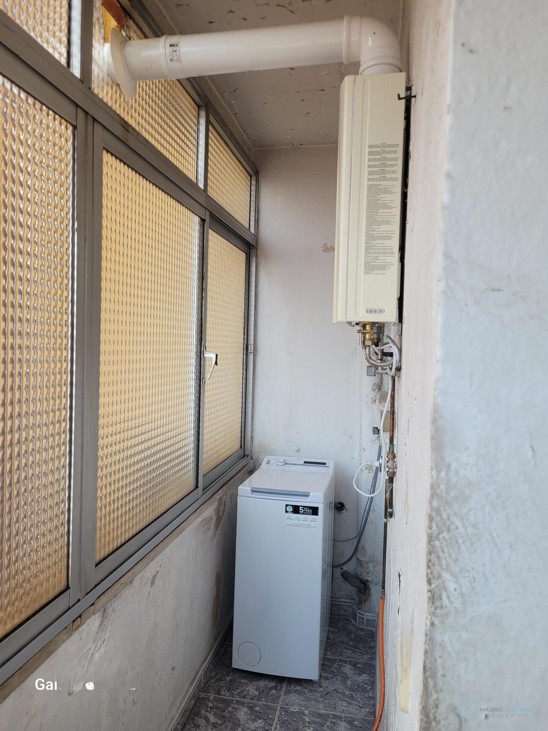 For sale of flat in Madrid