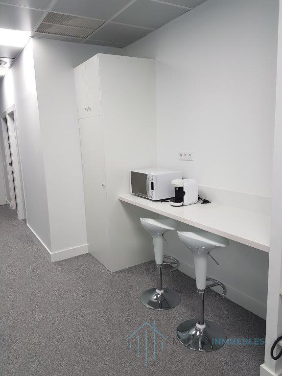 For rent of office in Madrid